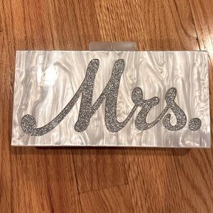 Mrs. acrylic clutch with chain strap